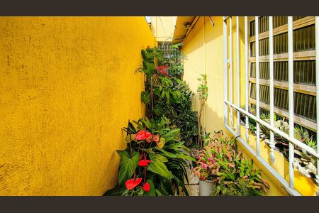 Casa à venda com 160m², 4 quartos e 2 vagasCorredor