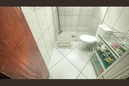 Casa à venda com 160m², 4 quartos e 2 vagasBanheiro