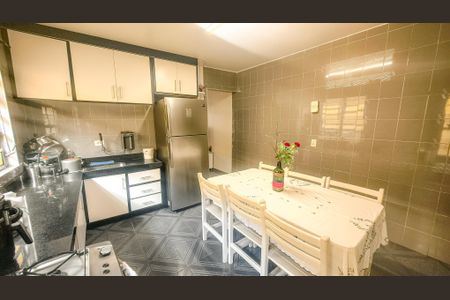 Casa à venda com 160m², 4 quartos e 2 vagasCozinha