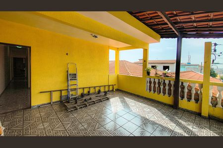 Casa à venda com 160m², 4 quartos e 2 vagasTerraço