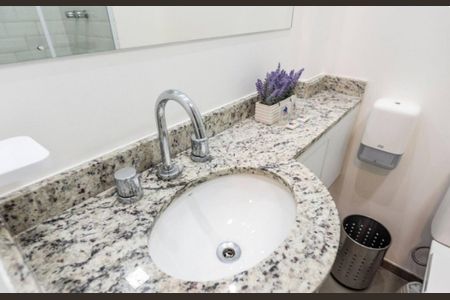 Apartamento à venda com 21m², 1 quarto e sem vagaBanheiro