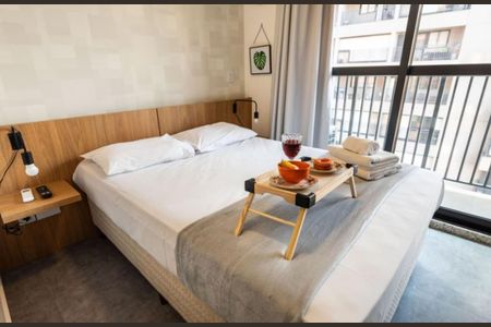 Apartamento à venda com 21m², 1 quarto e sem vagaSala / Quarto