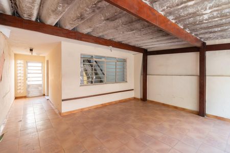 Casa à venda com 200m², 3 quartos e 2 vagas Casa à venda com 200m², 3 quartos e 2 vagasGaragem