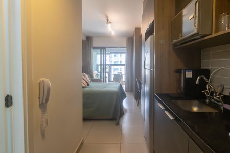 Studio à venda com 31m², 1 quarto e 1 vaga Studio à venda com 31m², 1 quarto e 1 vagaStudio