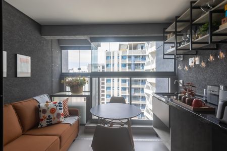 Studio à venda com 31m², 1 quarto e 1 vaga Studio à venda com 31m², 1 quarto e 1 vagaVaranda gourmet