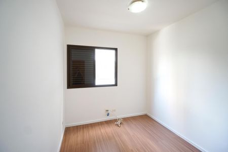 Apartamento para alugar com 74m², 3 quartos e 2 vagas Apartamento para alugar com 74m², 3 quartos e 2 vagasQuarto 02