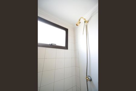 Apartamento para alugar com 74m², 3 quartos e 2 vagas Apartamento para alugar com 74m², 3 quartos e 2 vagasChuveiro