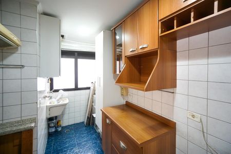 Apartamento para alugar com 74m², 3 quartos e 2 vagas Apartamento para alugar com 74m², 3 quartos e 2 vagasCozinha