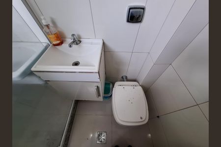Banheiro  de apartamento para alugar com 1 quarto, 30m² em Centro, Rio de Janeiro