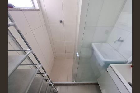 Banheiro  de apartamento para alugar com 1 quarto, 30m² em Centro, Rio de Janeiro