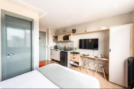 Apartamento para alugar com 18m², 1 quarto e sem vaga Apartamento para alugar com 18m², 1 quarto e sem vagaSala / Quarto