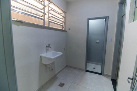 Apartamento para alugar com 74m², 2 quartos e sem vagaÁrea de Serviço