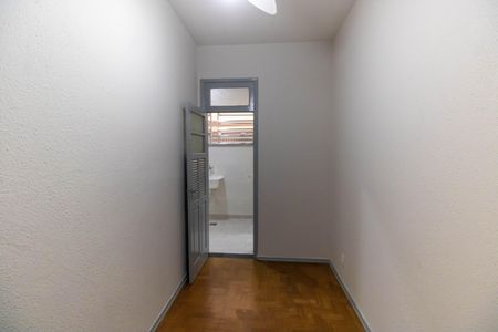 Apartamento para alugar com 74m², 2 quartos e sem vagaQuarto de Serviço