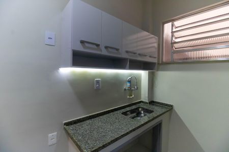 Apartamento para alugar com 74m², 2 quartos e sem vagaCozinha