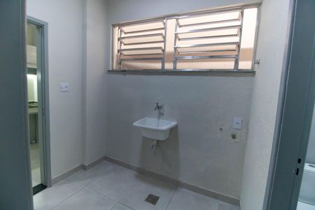 Apartamento para alugar com 74m², 2 quartos e sem vagaÁrea de Serviço