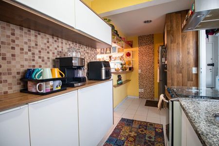 Apartamento à venda com 97m², 2 quartos e 2 vagasCozinha