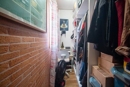 Apartamento à venda com 97m², 2 quartos e 2 vagasCloset