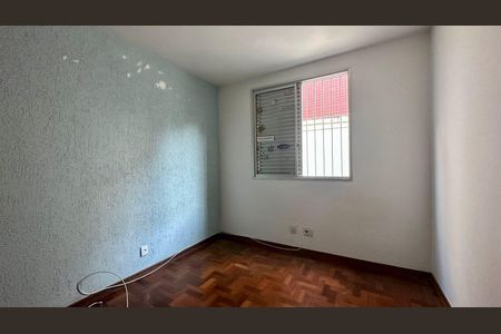 Apartamento à venda com 90m², 3 quartos e 2 vagasQuarto 