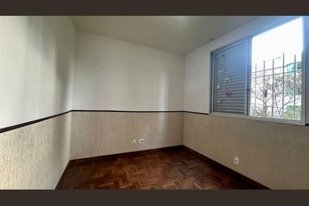Apartamento à venda com 90m², 3 quartos e 2 vagasQuarto 