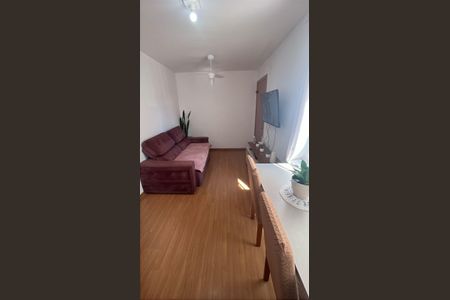 Apartamento à venda com 47m², 2 quartos e 1 vaga Apartamento à venda com 47m², 2 quartos e 1 vagaSala