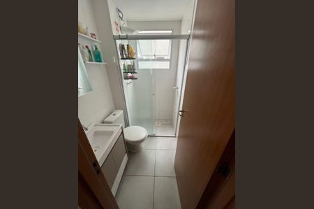 Apartamento à venda com 47m², 2 quartos e 1 vaga Apartamento à venda com 47m², 2 quartos e 1 vagaBanheiro