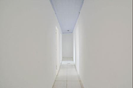 Corredor de casa para alugar com 2 quartos, 50m² em Vila Guarará, Santo André