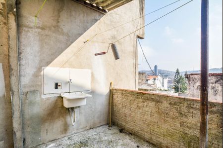 Casa para alugar com 50m², 2 quartos e 1 vagaÁrea de Serviço