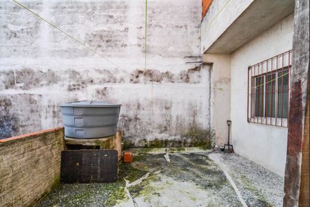 Casa para alugar com 50m², 2 quartos e 1 vagaÁrea de Serviço