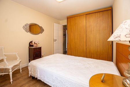 Casa à venda com 3 quartos, 170m² em Badu, Niterói