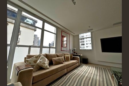 Apartamento à venda com 300m², 3 quartos e 2 vagas Apartamento à venda com 300m², 3 quartos e 2 vagasSala