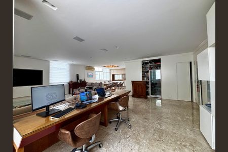 Sala  de apartamento à venda com 3 quartos, 300m² em Jardim Paulista, São Paulo