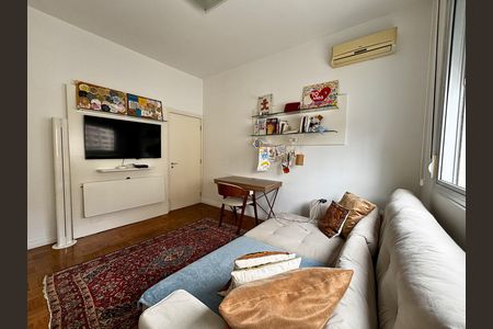 Apartamento à venda com 300m², 3 quartos e 2 vagas