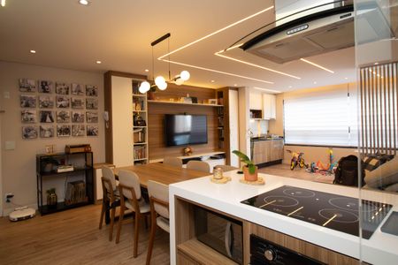 Apartamento à venda com 80m², 2 quartos e 2 vagasCozinha - Armários