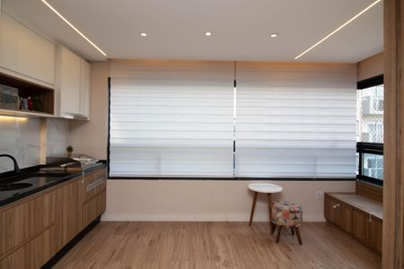 Apartamento à venda com 80m², 2 quartos e 2 vagasVaranda da Sala