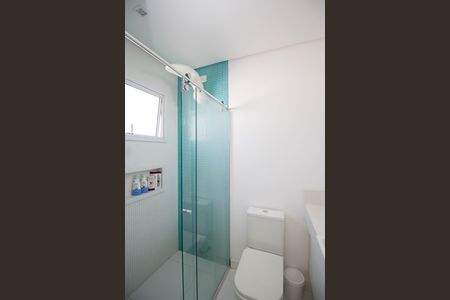 Casa à venda com 230m², 3 quartos e 3 vagasBanheiro da Suíte 2