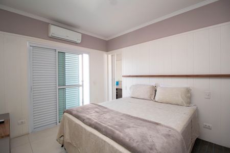 Casa à venda com 230m², 3 quartos e 3 vagasQuarto 3 - Suíte 3