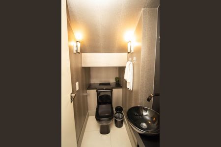 Casa à venda com 230m², 3 quartos e 3 vagasLavabo