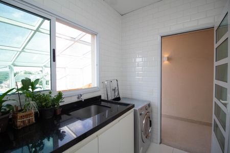 Casa à venda com 230m², 3 quartos e 3 vagasÁrea de Serviço