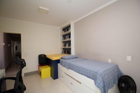 Casa à venda com 230m², 3 quartos e 3 vagasQuarto 1 - Suíte 1