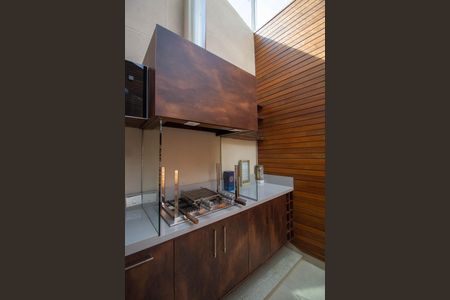 Casa à venda com 230m², 3 quartos e 3 vagasChurrasqueira