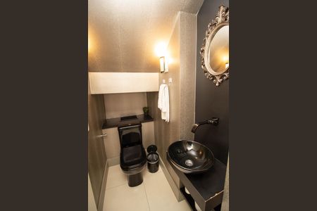 Casa à venda com 230m², 3 quartos e 3 vagasLavabo