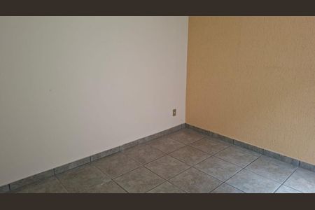 Casa para alugar com 3 quartos, 158m² em Vila Flavio, Mogi das Cruzes