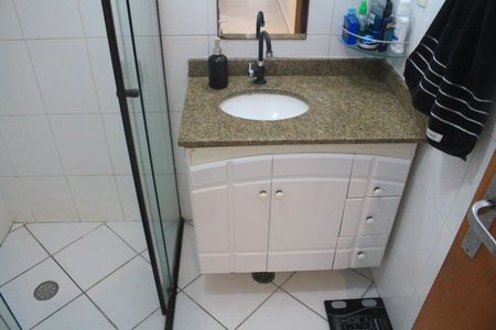 Apartamento à venda com 68m², 2 quartos e 1 vagaBanheiro