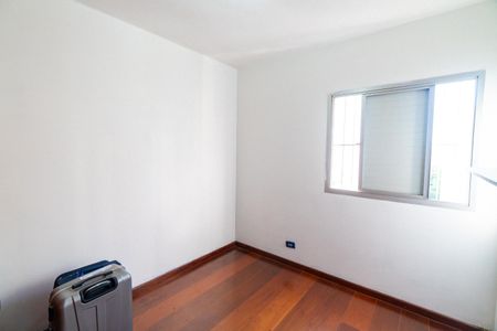 Apartamento à venda com 69m², 2 quartos e 1 vagaQuarto 2
