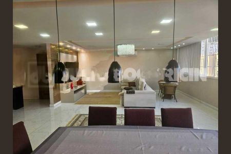 Apartamento à venda com 187m², 3 quartos e 1 vaga
