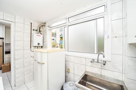 Apartamento para alugar com 105m², 2 quartos e 1 vagaÁrea de Serviço