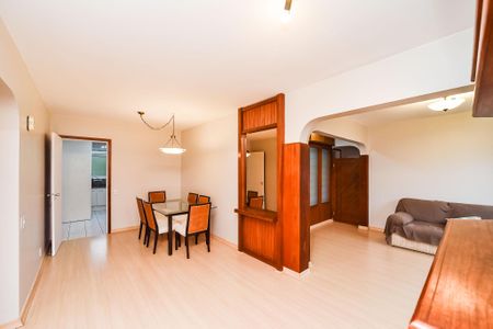 Apartamento para alugar com 105m², 2 quartos e 1 vagaSala