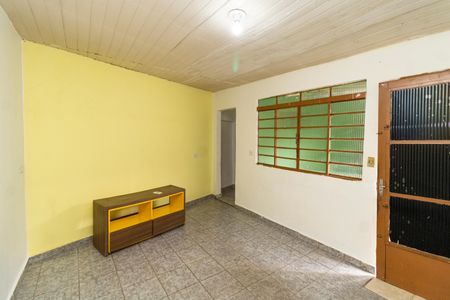 Sala de casa para alugar com 1 quarto, 120m² em Parque Edu Chaves, São Paulo