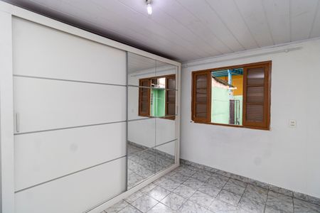 Quarto de casa para alugar com 1 quarto, 120m² em Parque Edu Chaves, São Paulo