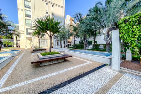 Apartamento à venda com 68m², 2 quartos e 1 vagaÁrea comum